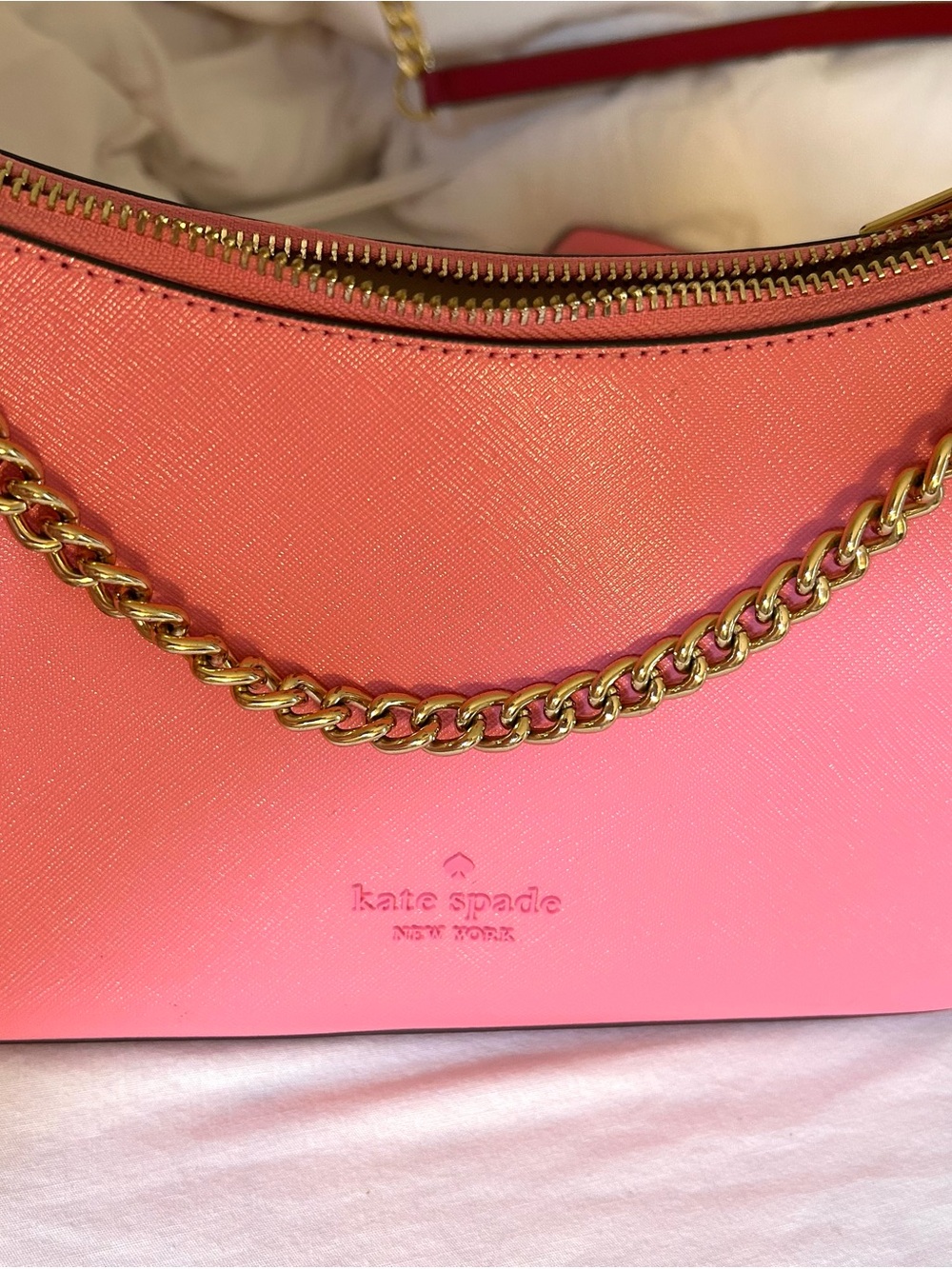 Kate spade pink crossbody bag with gold hardware 💗🌸